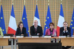 Meeting at Ministry of Economy - Paris