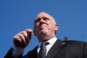 Tom Homan talks to reporters - Washington