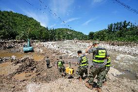 Heavy Rains Leave 30 Dead in Beijing - China