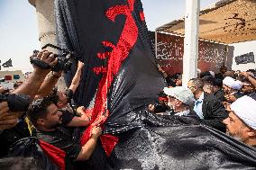 Pilgrims Begin Forty Day Trek to Karbala - Iraq