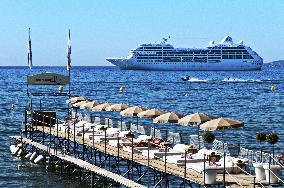 Illustration - Surtourisme