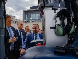 Health and Transport Ministers Visit the SAMU 94 Heliport - Creteil