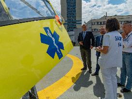 Health and Transport Ministers Visit the SAMU 94 Heliport - Creteil
