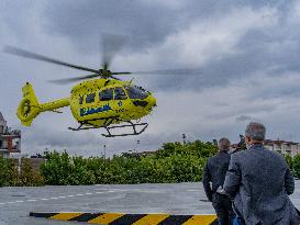 Health and Transport Ministers Visit the SAMU 94 Heliport - Creteil