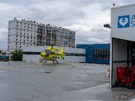 Health and Transport Ministers Visit the SAMU 94 Heliport - Creteil