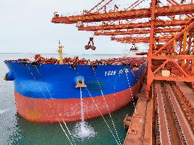 2025 H1 Port Cargo Throughput Increases