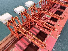 2025 H1 Port Cargo Throughput Increases