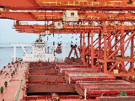 2025 H1 Port Cargo Throughput Increases