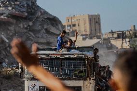 Humanitarian Aid at The Zikim Border Crossing in Gaza