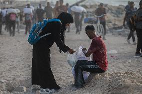 Humanitarian Aid at The Zikim Border Crossing in Gaza