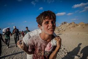Humanitarian Aid at The Zikim Border Crossing in Gaza