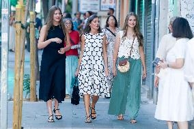 Queen Letizia and Her Daughters at The Cinema - Palma
