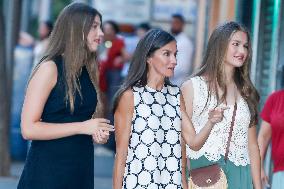 Queen Letizia and Her Daughters at The Cinema - Palma