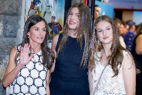 Queen Letizia and Her Daughters at The Cinema - Palma