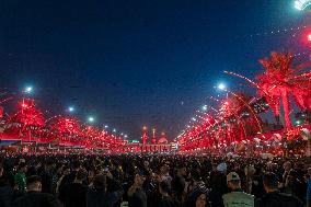 Pilgrims Gather for Sacred Friday - Iraq