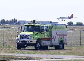 Small Airplane Crashes Near Ottawa Airport - Canada