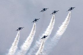 Blue Impulse aerobatic team flies over Toyama Pref.