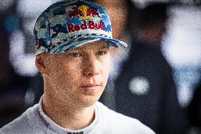 Autourheilu: Suomen MM-ralli jatkuu