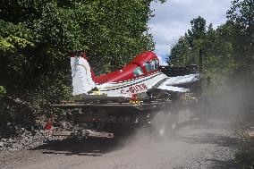 Small Airplane Crashes Near Ottawa Airport - Canada
