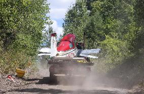 Small Airplane Crashes Near Ottawa Airport - Canada
