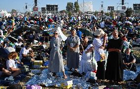 Pope Leo XIV Attends Jubilee of Youth Prayer Vigil - Vatican