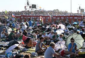 Pope Leo XIV Attends Jubilee of Youth Prayer Vigil - Vatican