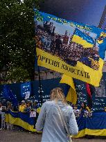 Ukrainians Rally For Anti-aircraft Defence Resources - Paris