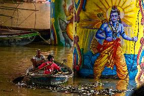 Monsoon Floods Force Evacuations in Prayagraj - India