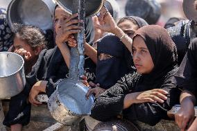 Food Distribution in Gaza - Palestine