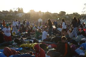 Morning Atmosphere At Last Holy Mass For Youth Jubilee - Rome