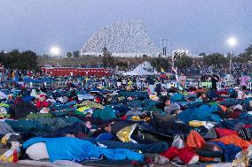 Morning Atmosphere At Last Holy Mass For Youth Jubilee - Rome