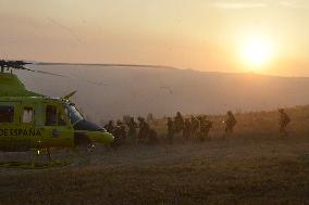 The forest fire in Vilardevós (Ourense) is still active.
