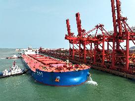 400000 Ton Iron Ore Ship