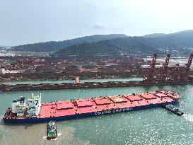 400000 Ton Iron Ore Ship