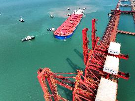 400000 Ton Iron Ore Ship