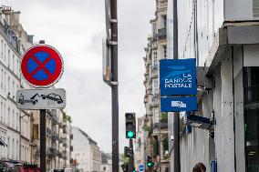 Illustration - Banks - Paris