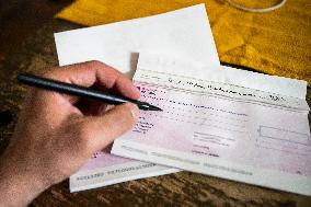 Illustration - Bank Cheque