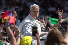 Pope Leo XIV Celebrates a Mass on the Occasion of the Jubilee of Youth - Rom