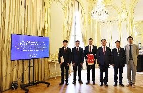 Handover of Historical Photos to Chinese Embassy - Paris