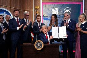 Donald Trump signs the Olympic Executive Order - Washington