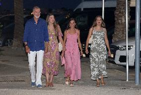 Royal Family Dinner - Spain