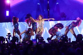 Jennifer Lopez Concert - Istanbul