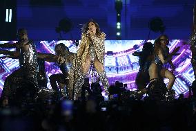 Jennifer Lopez Concert - Istanbul