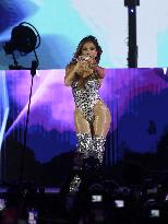 Jennifer Lopez Concert - Istanbul