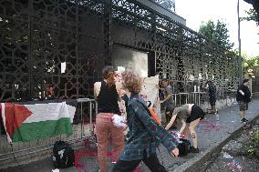 Protest for 'Free Palestine' at Egyptian Consulate - Milan