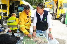 Infoca Battles Tarifa Fire with Over 100 Troops - Spain