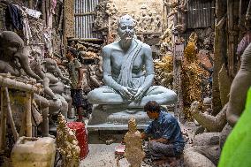 Kumartuli Sculptors Prepare for Festival Season - India