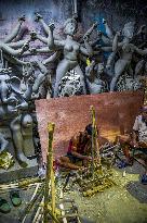 Kumartuli Sculptors Prepare for Festival Season - India