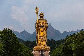 99-meter-tall Open-air Bronze Statue of Ksitigarbha Bodhisattva