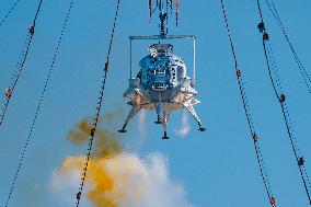 China Completes First Manned Lunar Lander Landing and Takeoff Test
